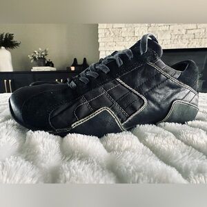Diesel Black Leather Sneakers Y2K rare diesel Aquila size 9 EU40